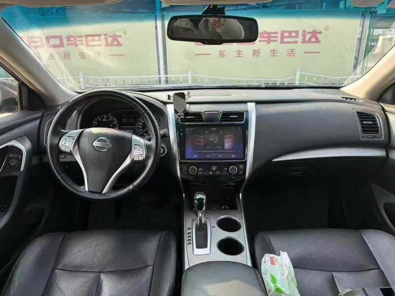 嘉兴18年日产天籁5