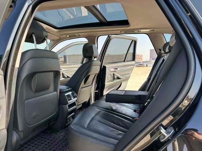 邢台17年宝马X56