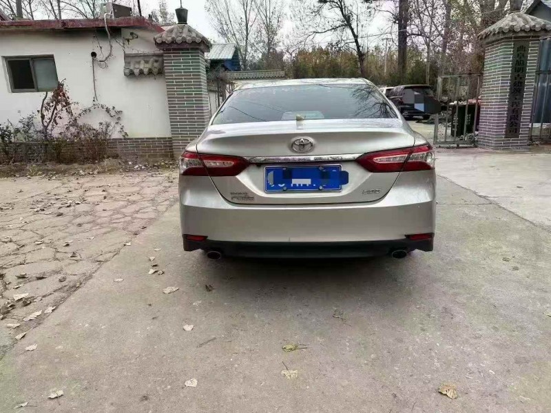 枣庄19年丰田凯美瑞8