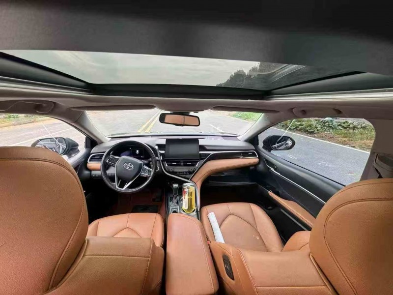 呼和浩特21年丰田凯美瑞6