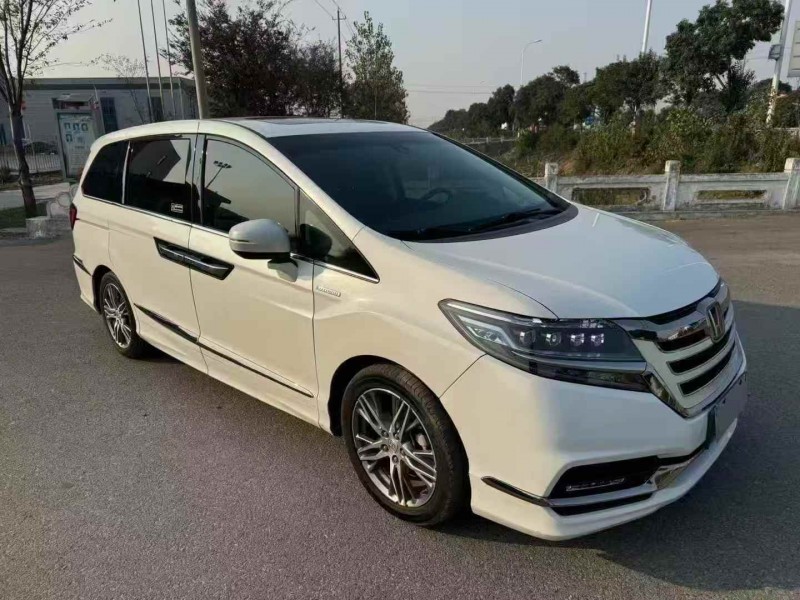 徐州21年本田艾力绅2