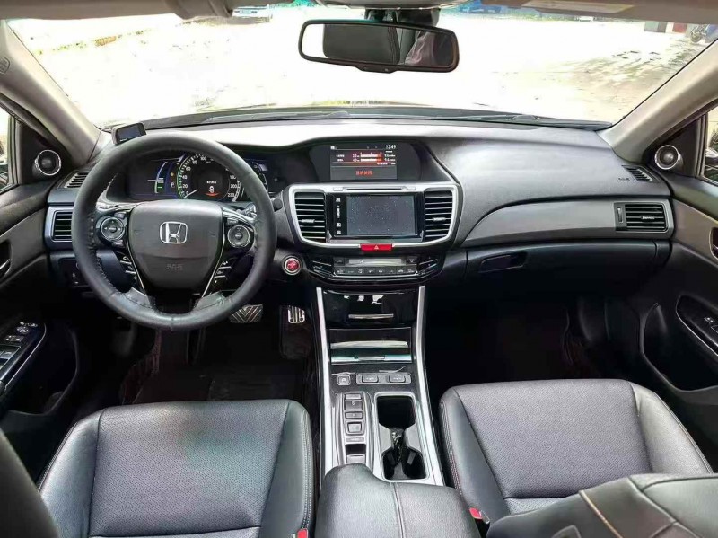 保定17年本田雅阁4