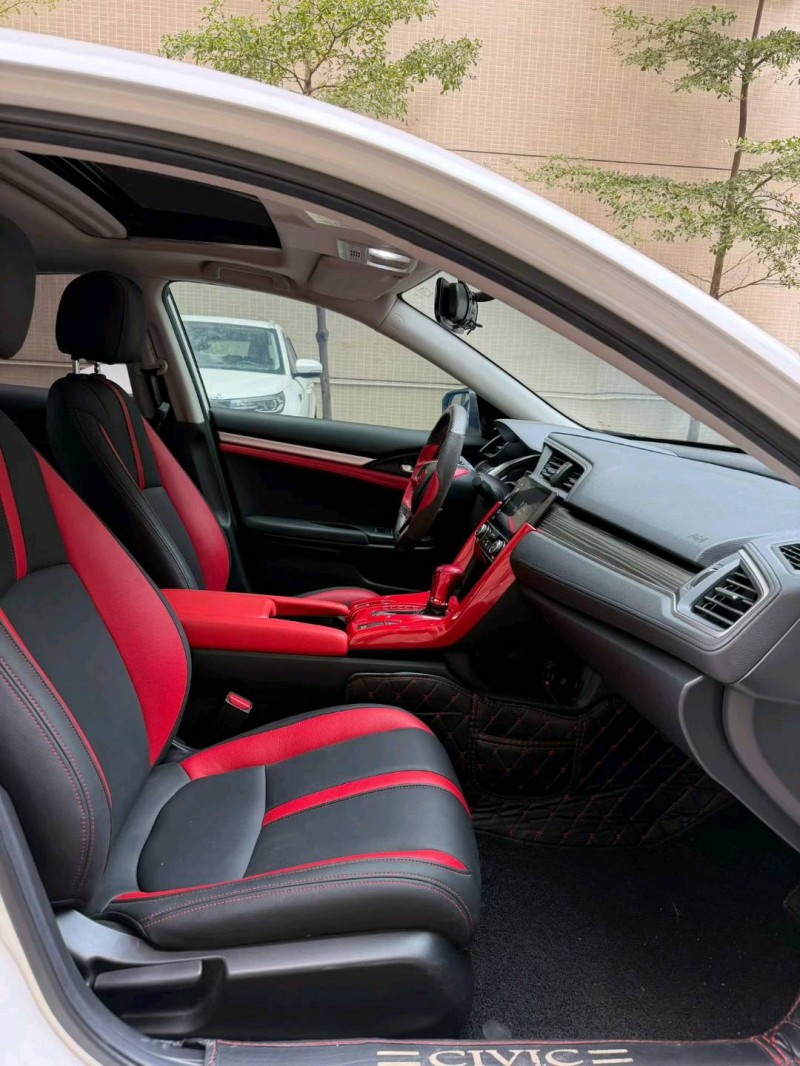 佛山21年本田思域7