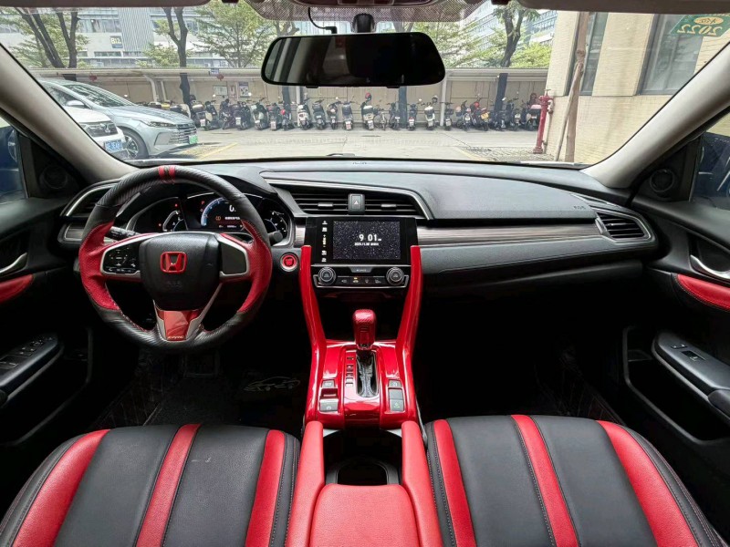 佛山21年本田思域8