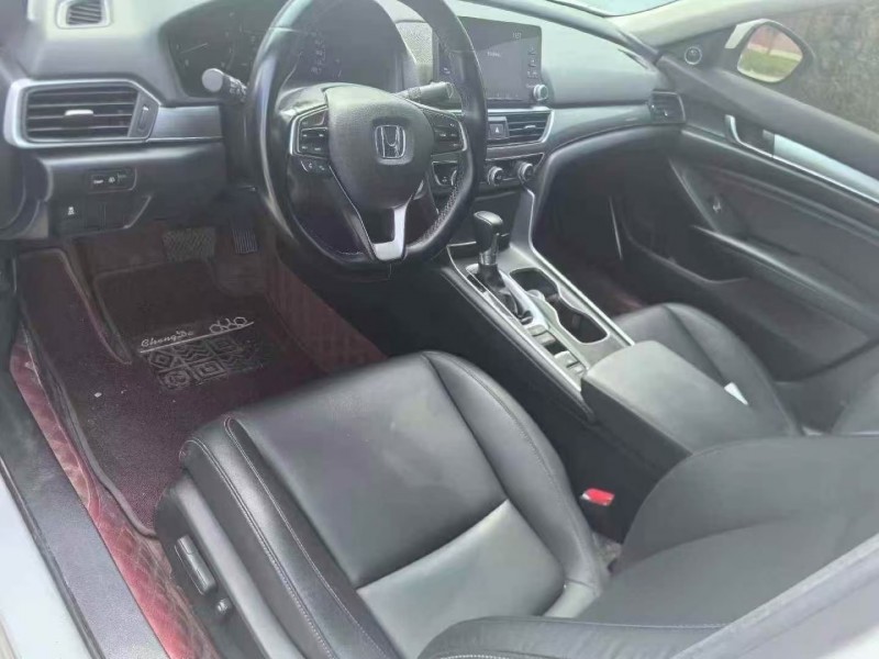 保定21年本田雅阁3