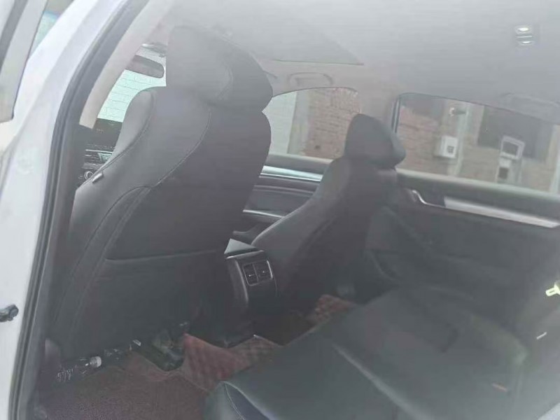 保定21年本田雅阁4