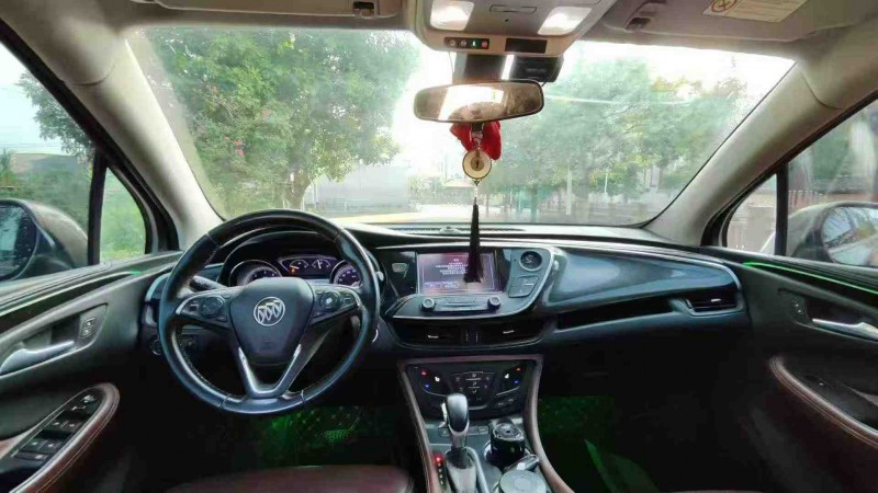 茂名18年别克昂科威3