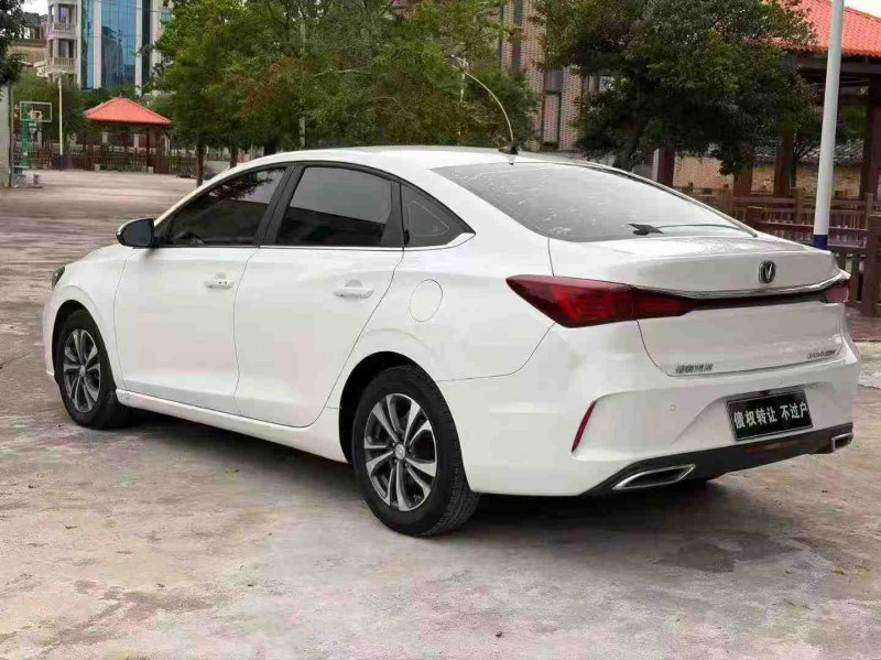 茂名21年长安汽车逸动8