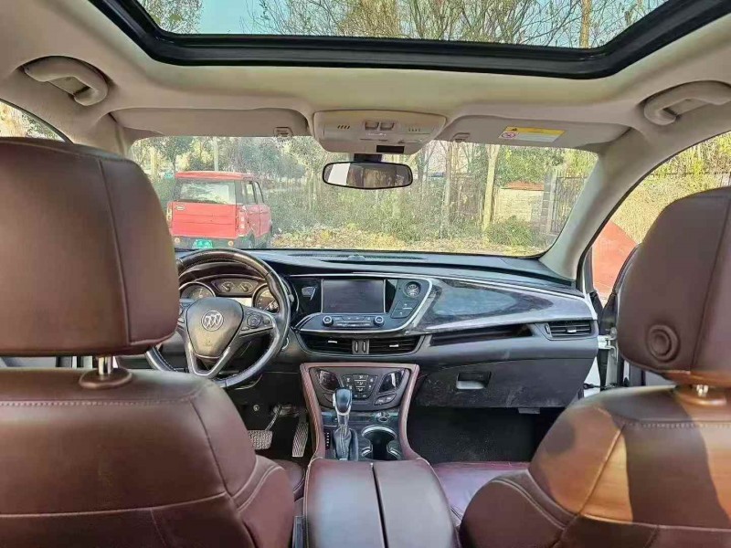 济宁16年别克昂科威4