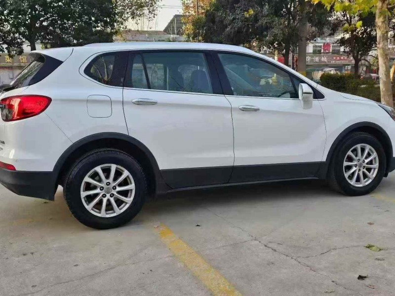 济宁16年别克昂科威8