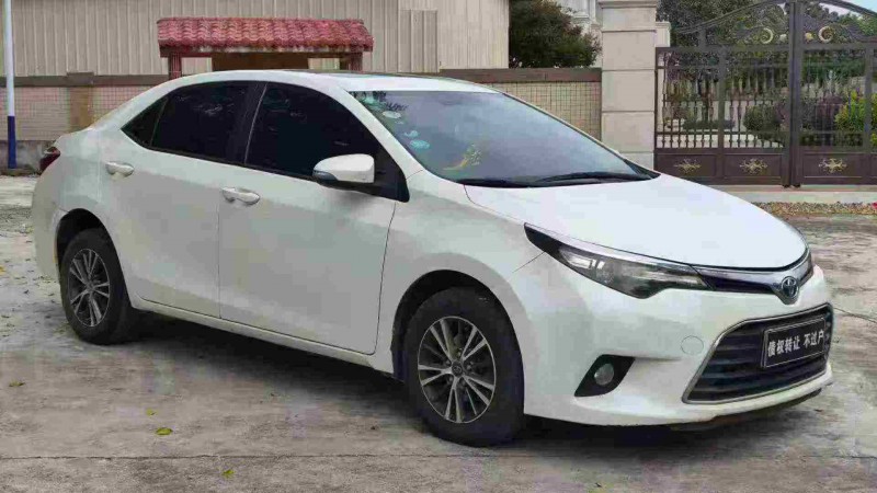 茂名16年丰田雷凌2