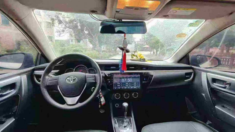 茂名16年丰田雷凌4