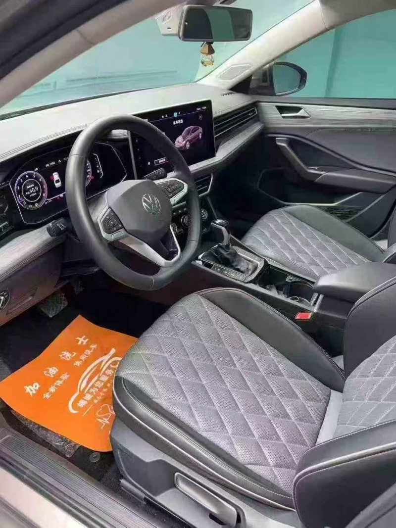 成都24年大众速腾5