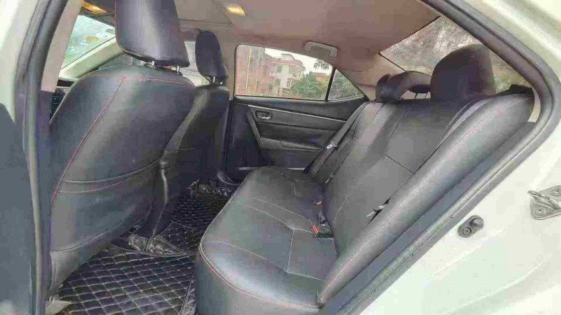 茂名16年丰田雷凌6