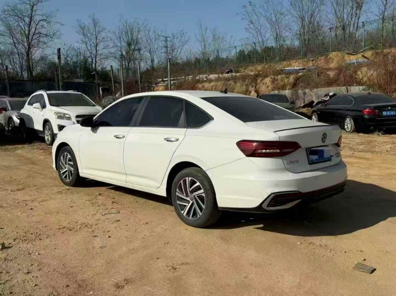 潍坊23年大众朗逸8