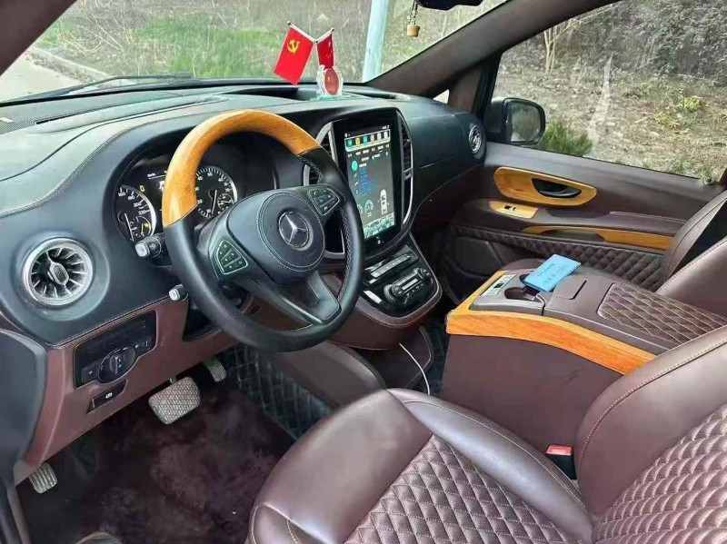 潍坊20年奔驰威霆8