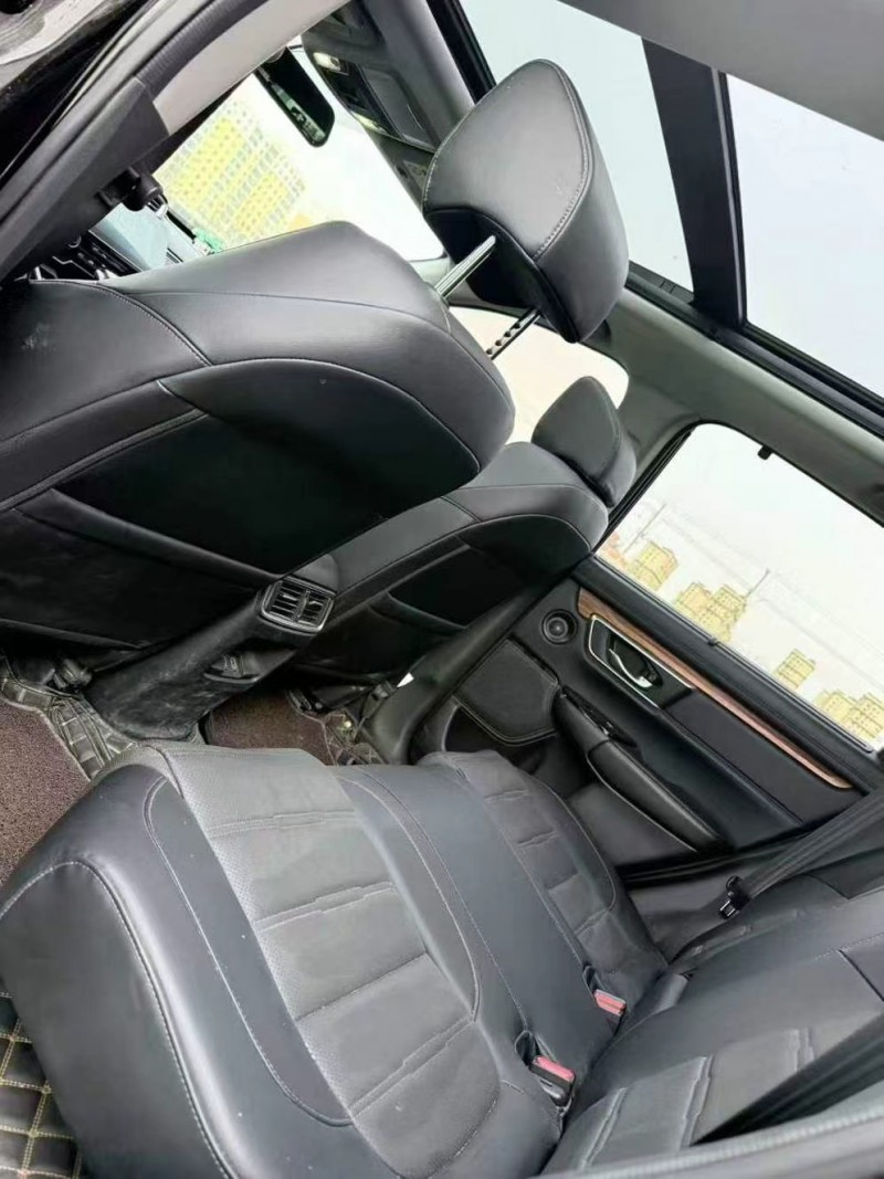 呼和浩特17年本田CRV8