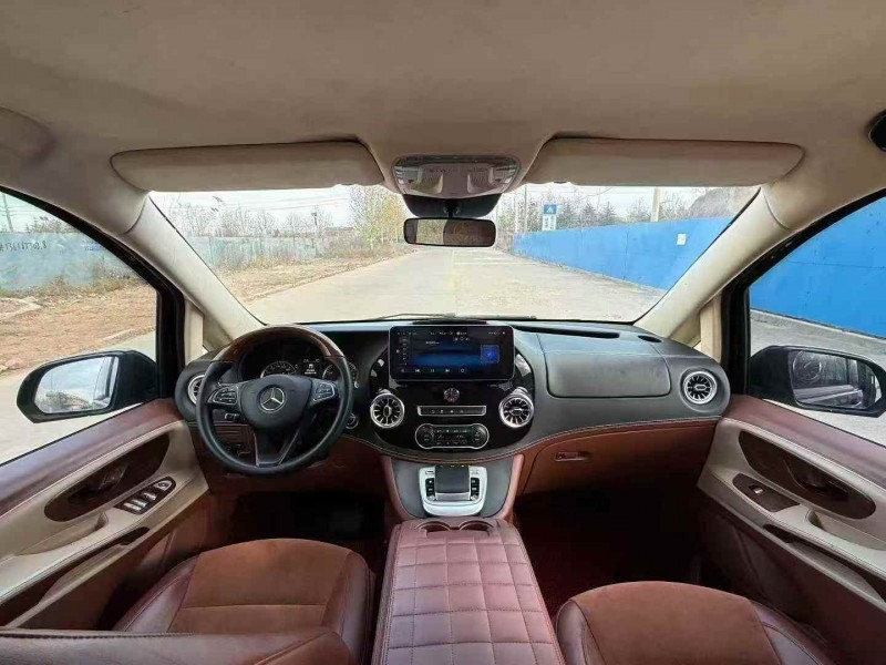 淄博18年奔驰威霆6