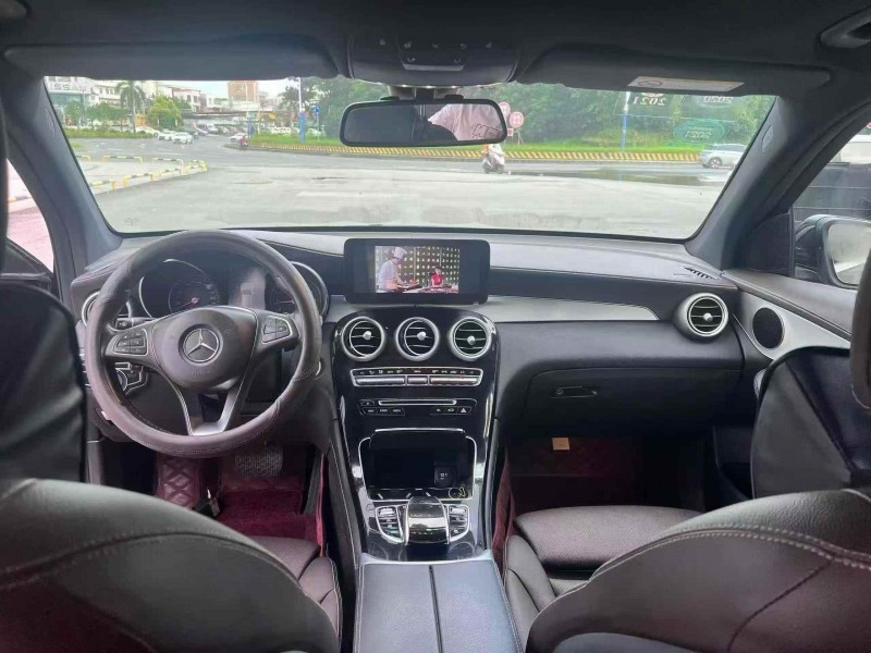 茂名19年奔驰GLC6