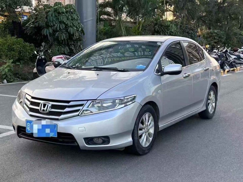 茂名13年本田锋范3