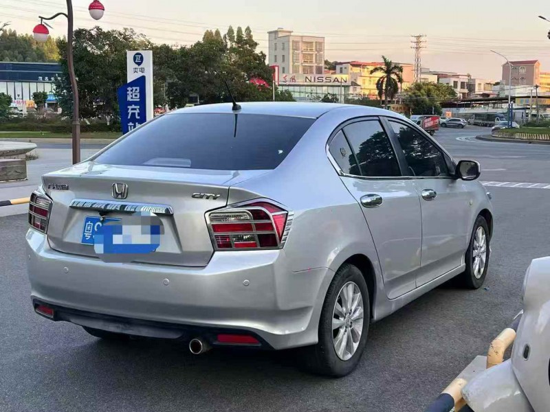 茂名13年本田锋范7