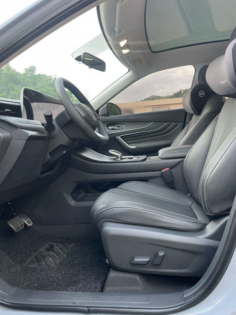 中山24年启辰大V8