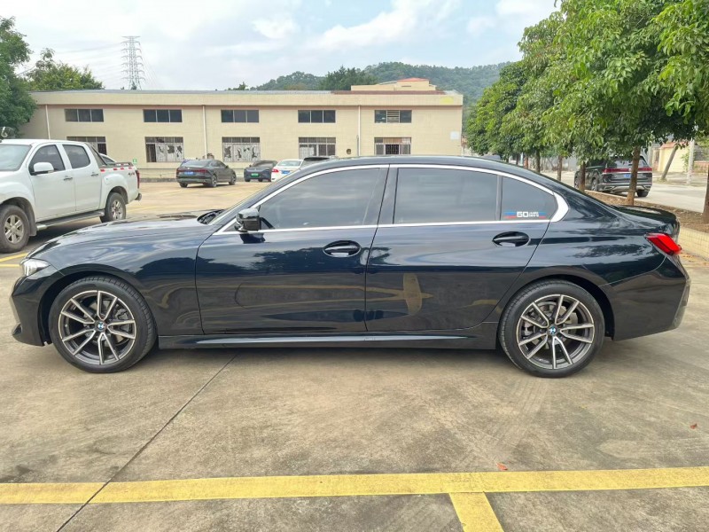 中山24年宝马3系3