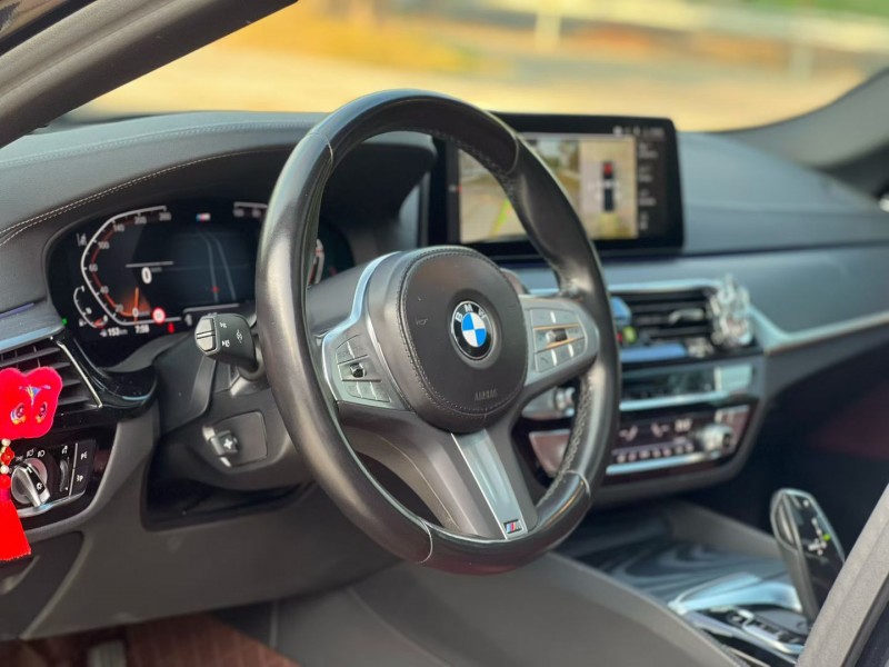 汕头23年宝马5系5