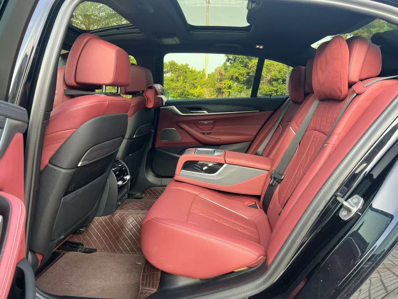 汕头23年宝马5系6