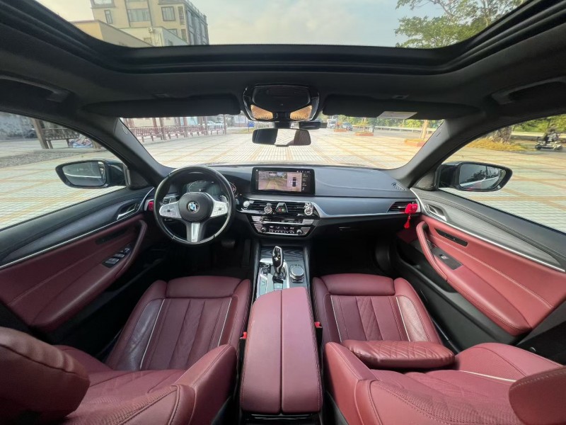 汕头23年宝马5系7