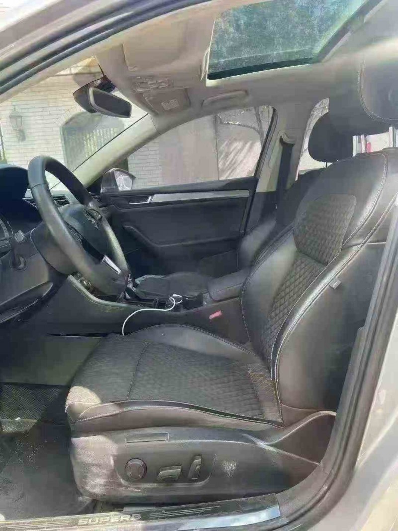 深圳18年斯柯达速派5