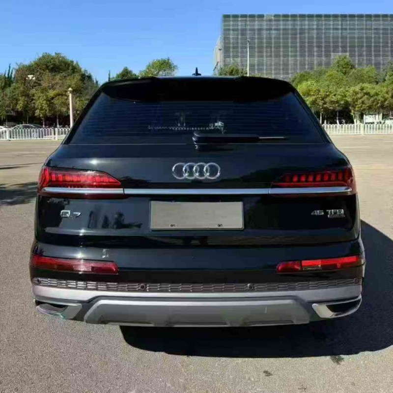 保山23年奥迪Q76