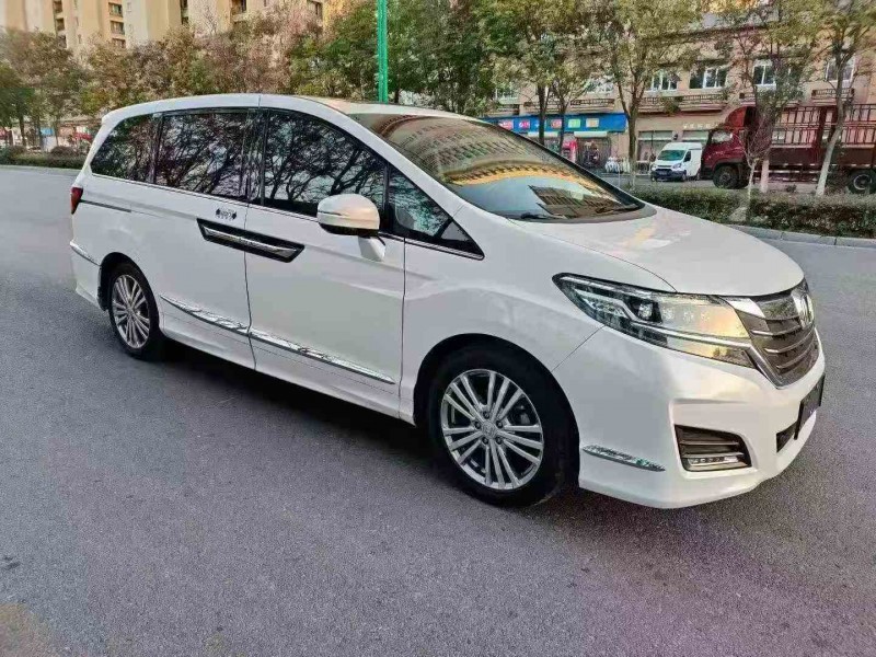 徐州19年本田艾力绅2