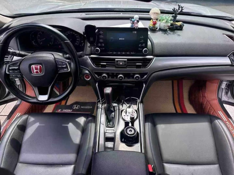 佛山19年本田雅阁4