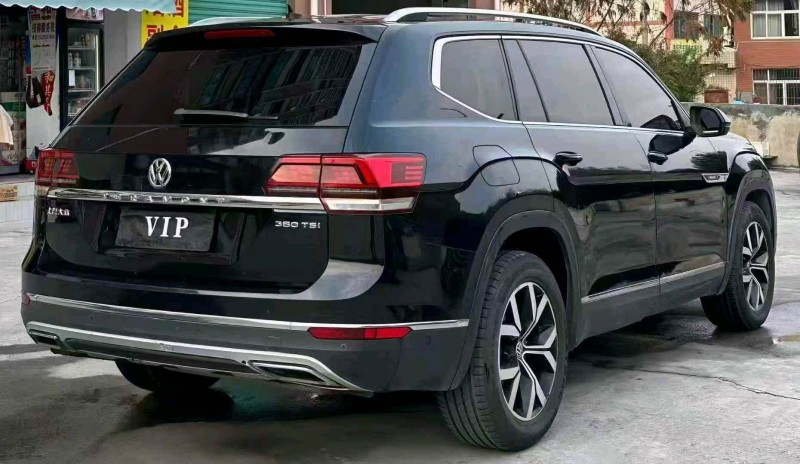 邵阳17年大众途昂7