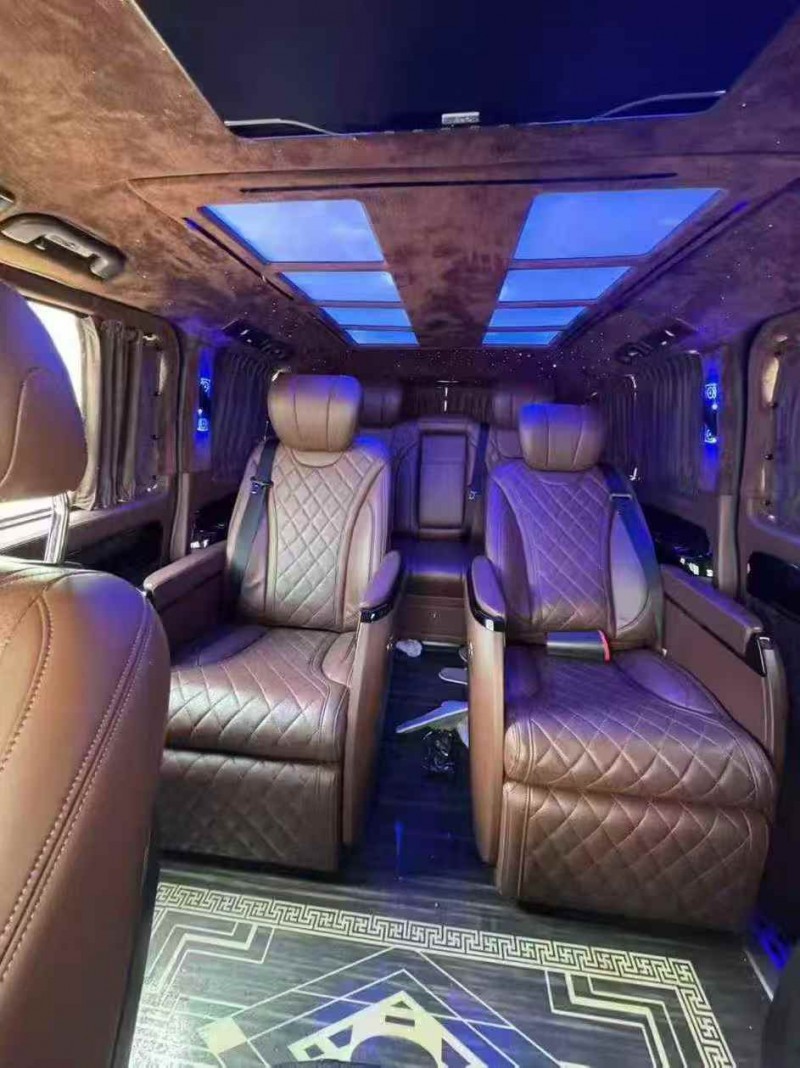 景德镇21年奔驰威霆6