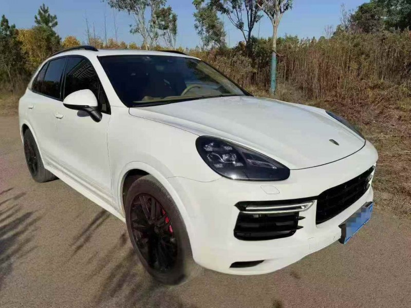 孝感16年保时捷卡宴2