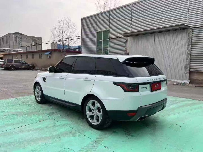 临沂21年路虎揽胜运动7