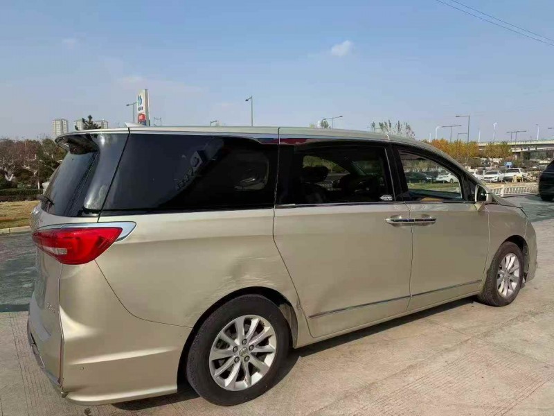 萍乡19年别克GL88