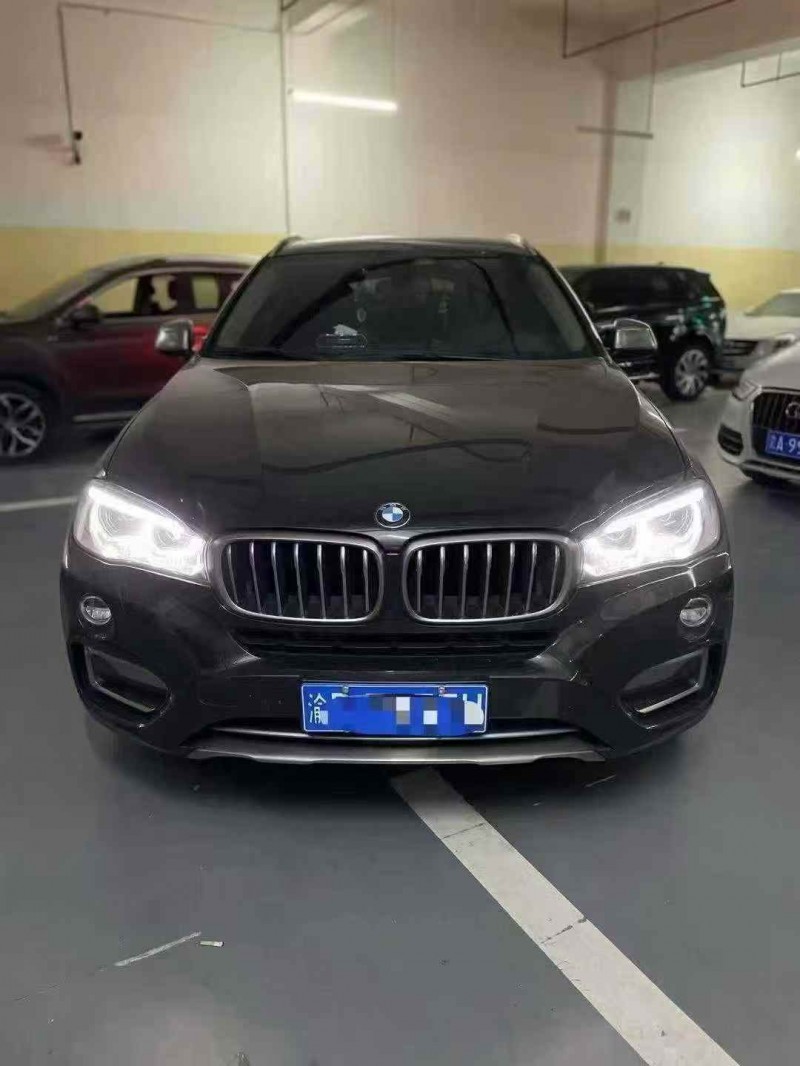 重庆18年宝马X61