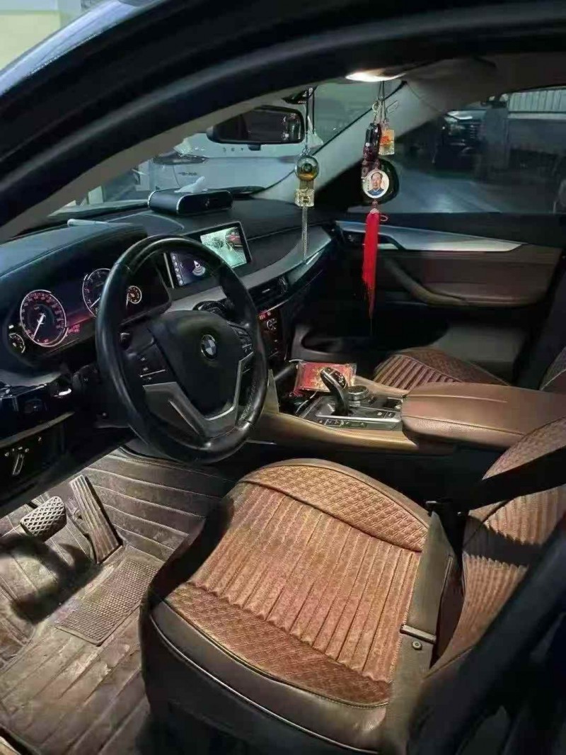 重庆18年宝马X64