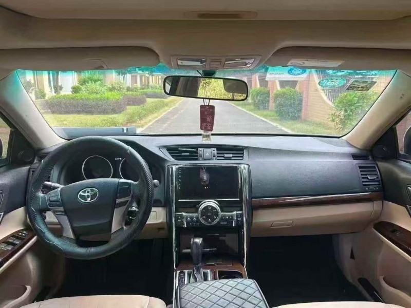 东莞15年丰田锐志5