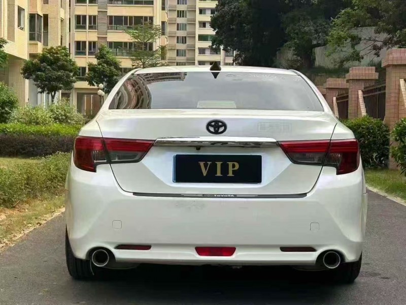 东莞15年丰田锐志7