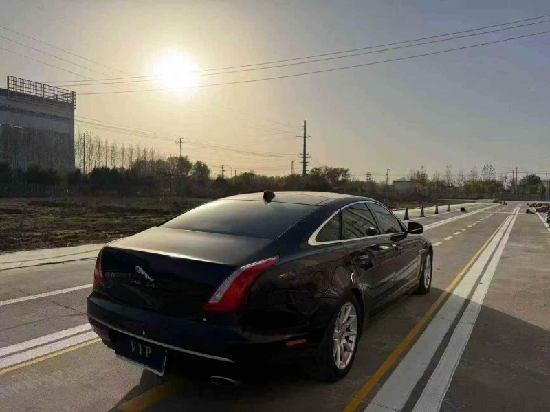 菏泽17年捷豹XJL9