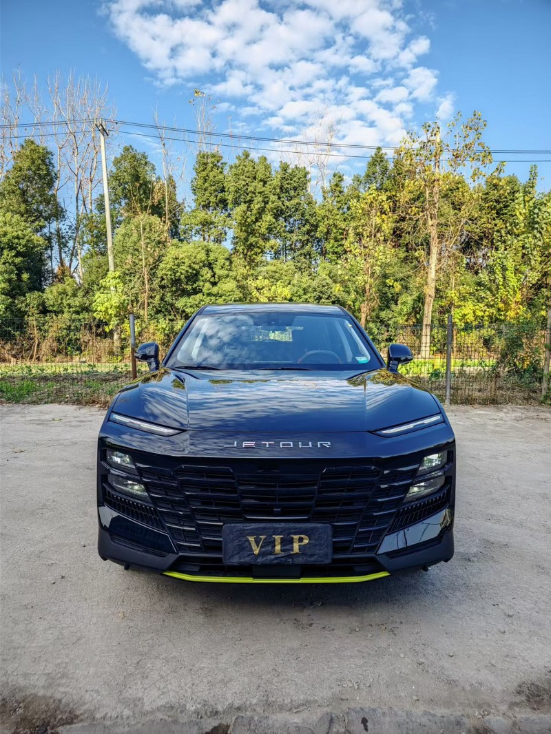 绍兴25年奇瑞捷途1