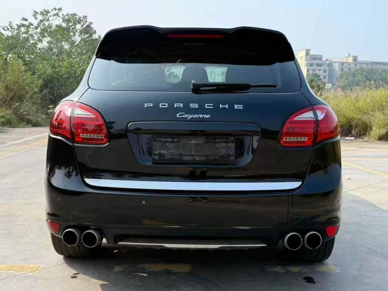 邵阳15年保时捷卡宴9