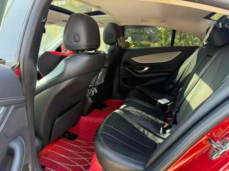 枣庄19年奔驰CLS5