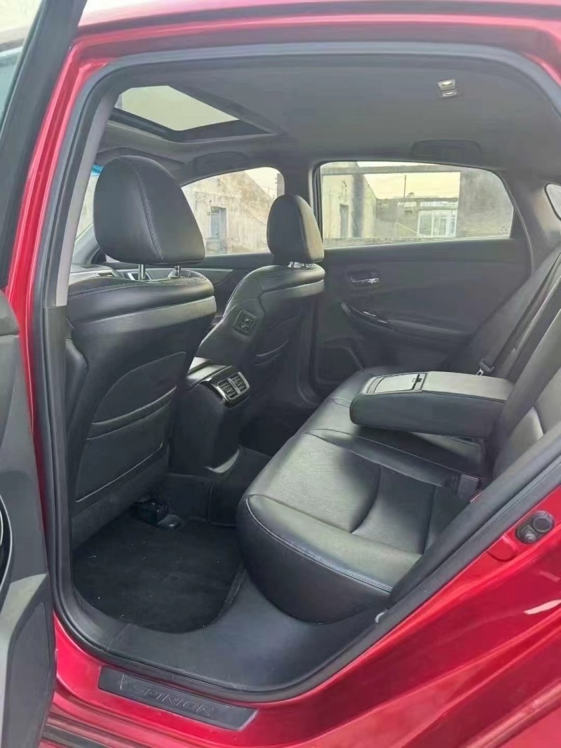 鹤壁17年本田思铂睿5