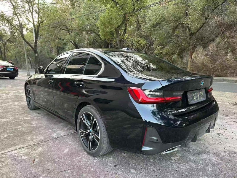 邵阳23年宝马3系8