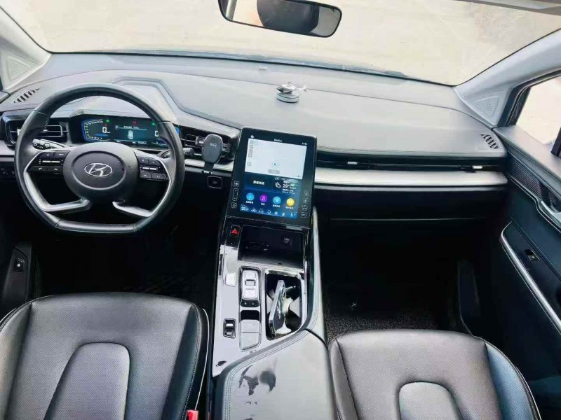 枣庄22年现代库斯图4